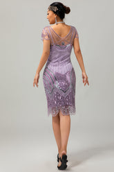 Glitzerndes Lila Kurzes Kleid aus den 1920er Jahren mit Perlen und V-Ausschnitt und Pailletten